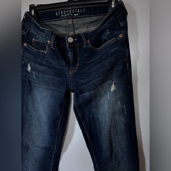 029- Areopostle Jean designed in NYC - Picture 5 of 10